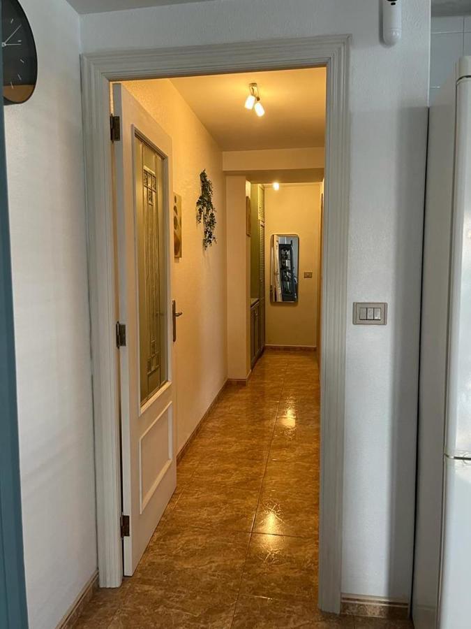 Beachfront Apartment With A Private Garden On The Ground Floor Moncofar Exterior photo